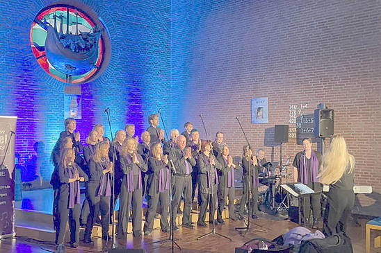 Laatzen Gospel Singers begeistern zum 25-jährigen Jubiläum mit stimmgewaltigem Auftritt